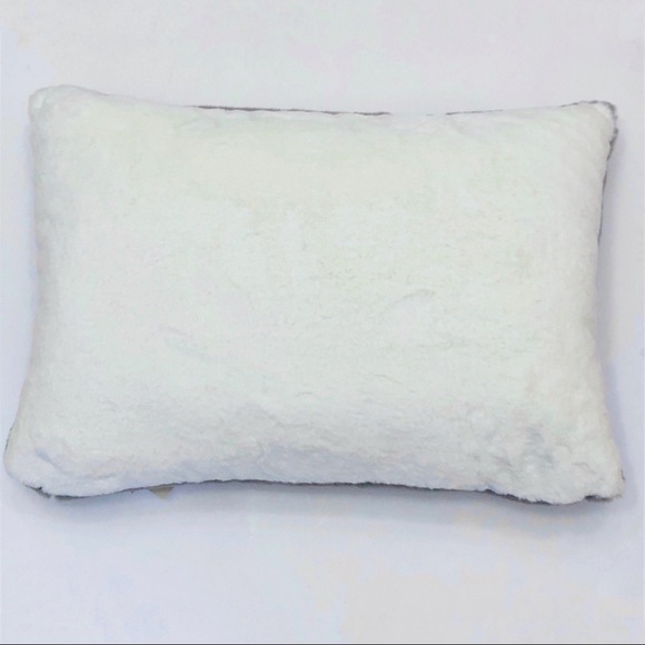 Nordstrom Gray Reversible Faux Fur Plush Pillow - Picture 5 of 8